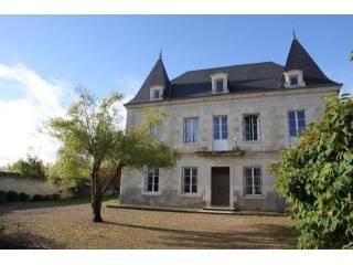 3 bedroom House For Sale: 86380 15 MIN...