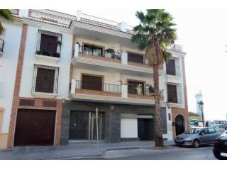 Apartment - In one of the main streets..