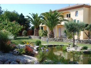 Five Star Villa With Pool & Jacuzzi..