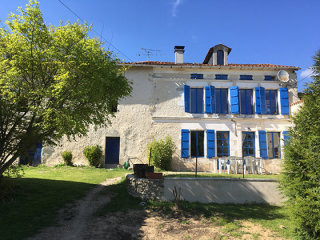 Authentic Charentais House With Loads..