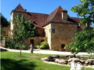 Magnificent Stone House With Land, Pond..