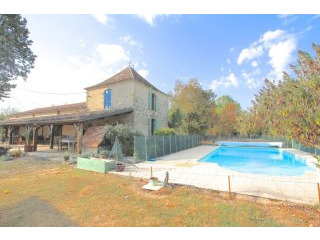 Character 3-bed stone farmhouse with..
