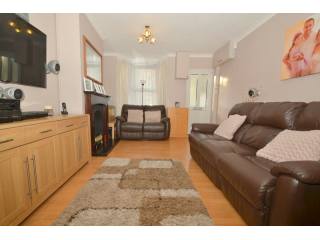2 bedroom house in SHEERNESS
