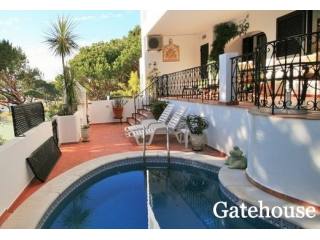 Apartment In Vale do Lobo For Sale..
