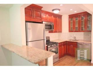 3 bedroom Apartment For Sale: 3701..