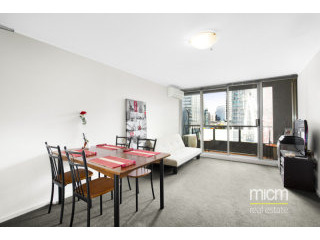 North-Facing Southbank Pad is Fresh and..