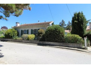 2 Bedrooms - Villa -..