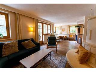 Beautiful apartment in the second home..