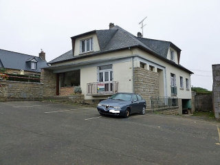 Impressive Detached House
