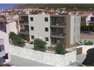 Trosobni stan (Solin) 2. kat
