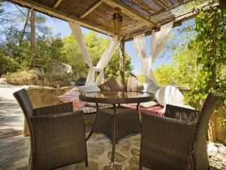 Charming property in the middle of..