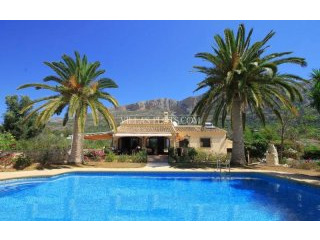 3 Bedroom Villa In Javea