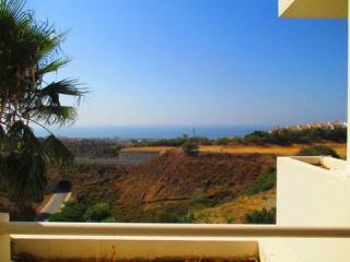 3 Bed Apartment for sale in Calahonda