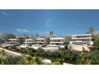 4 Bedrooms - Villa - Malaga - For Sale