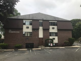45 Stevens St Unit 3e Bridgeport, CT..