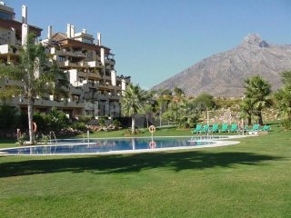 Apartment For Sale In Golden Mile..
