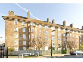 Edred House, E9