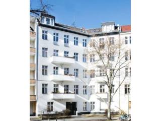 Attractive Altbau Apartment in Good..
