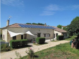 Beautiful Stone Property Set On 25..