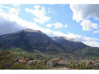 Fantastic townhouse with stunning views