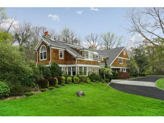 5 bedroom House For Sale: 6 Lakeside..