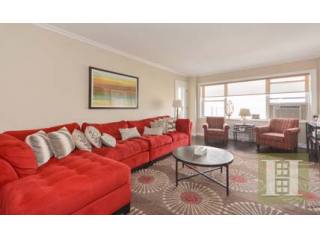 4 bedroom Apartment For Sale: 3515..