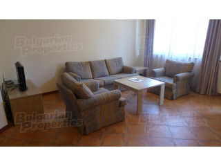 Luxury One-Bedroom Flat Near The Golf..