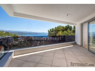 OPATIJA, luksuzan stan s pogledom na more (S1)