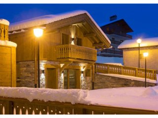 Brand new 2 bedroom luxury chalet just..