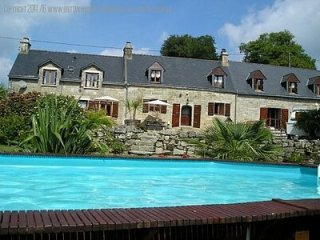 Stunning 9 Bed gite complex (6,620m2)..