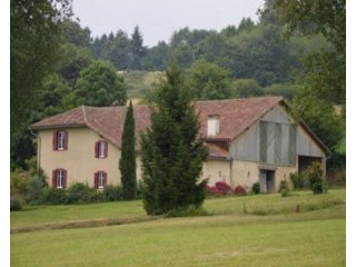 Superbly restored farmhouse with lake..