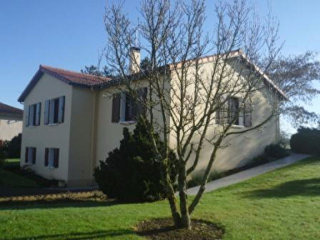 EC0692al Pristine 3Bed House, Large..