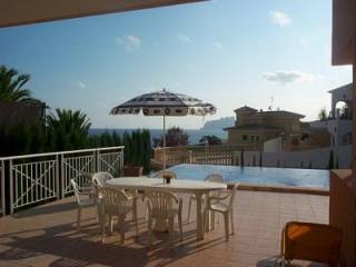 5 Bedrooms - Villa - Alicante - For Sale