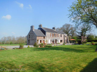 Detached Farmhouse With Barn And Land
