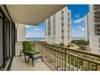 2 bedroom Residence For Sale: Singer..