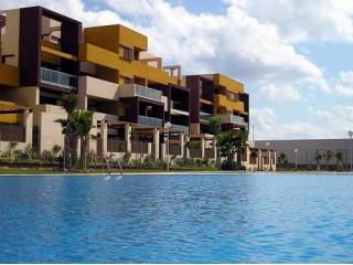 El Bosque II Apartments