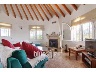 3 Bedroom 2 bathroom detached villa in..