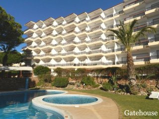 Vilamoura Algarve Apartment For Sale