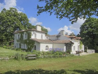 Farmhouse With About 40 Acres Of Land..