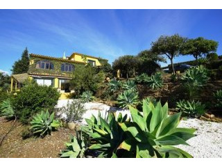 5 Bedrooms - Villa - Malaga - For Sale