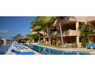 Luxury Condos for vacation rental in..