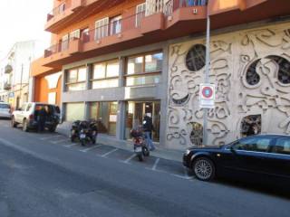 HIGH STANDING APARTMENT IN THE CENTRE..