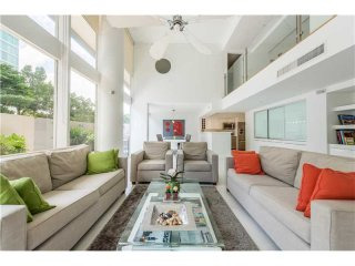 3 bedroom Flat For Sale: 2025 Brickell..