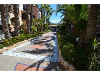 2 Bedrooms - Apartment - Alicante - For..
