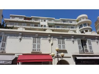2 Bed Apartment Located In A Quite..