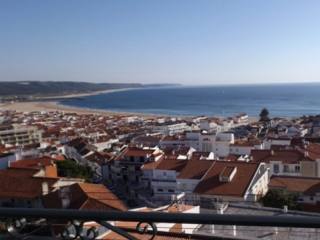 3 bedroom apartment with sea views in..