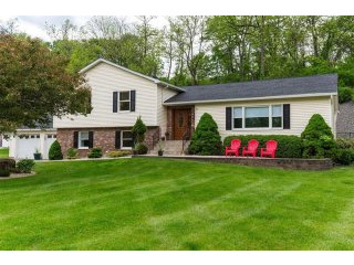 3 bedroom House For Sale: 71 Harrigan..