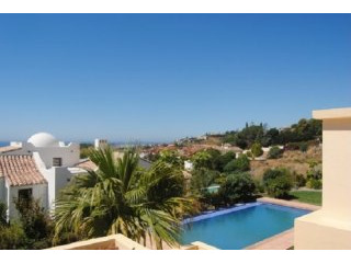 4 Bedrooms - Villa - Malaga - For Sale