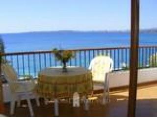 Duplex-Apartment in 1st sea line, Costa..