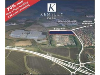 Kemsley Park, Kemsley Field Business..